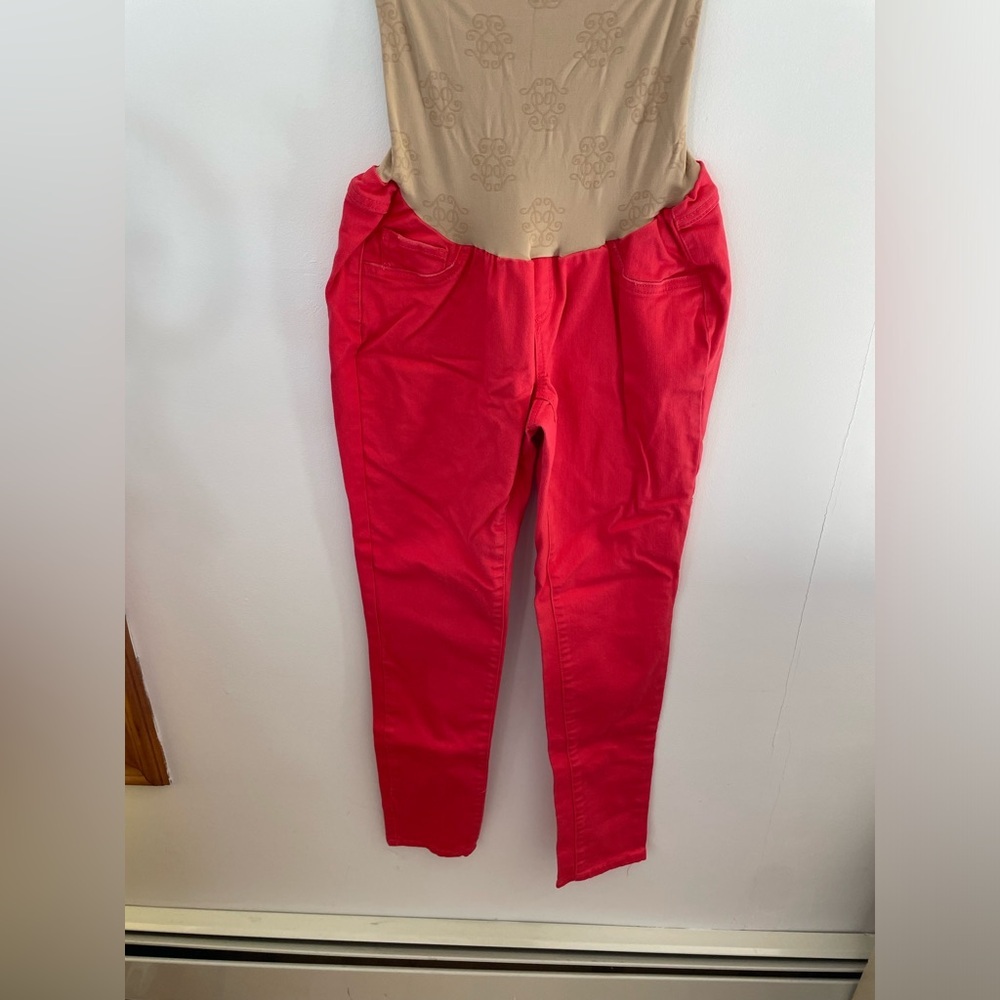 Jessica Simpson maternity stretchy pink jeans size large full panel.